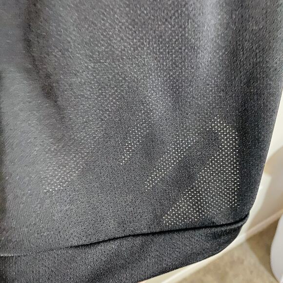 Athleta Energize Mesh Layer Tank Built In Bra Criss Cross Back Strap Black Sz S* - Picture 4 of 13